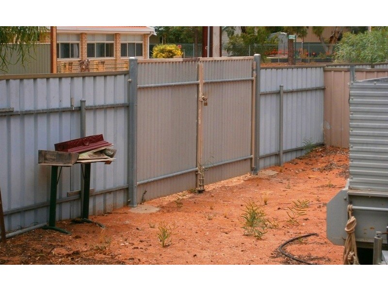 8 Sixth Street, Morgan SA 5320