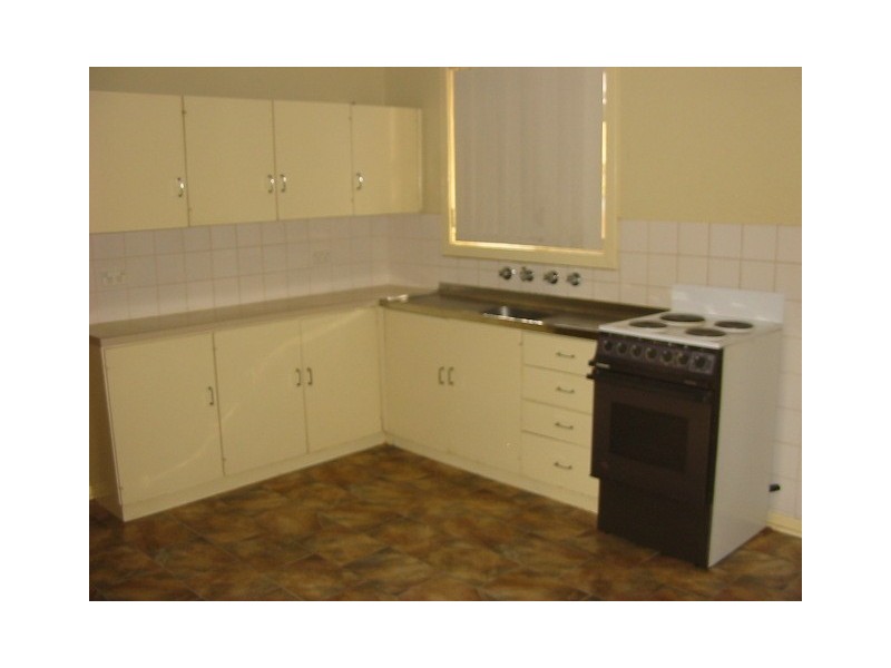 32 Jones Street, Berri SA 5343