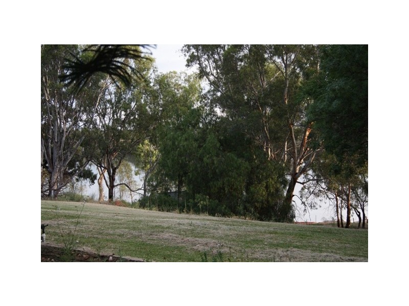 1935 Kingston Rd, Loxton SA 5333