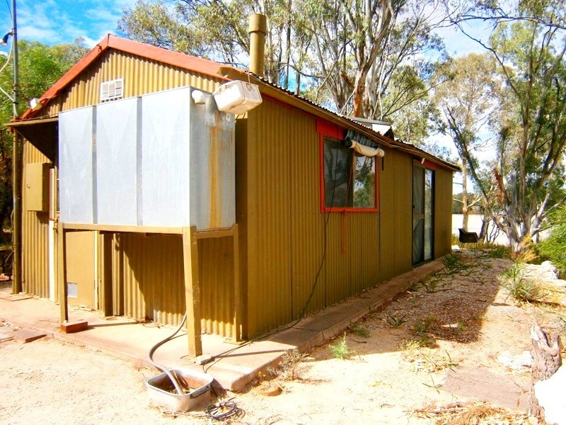 29 North West Bend, Morgan SA 5320