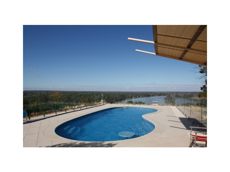 79 Casson Ave, Loxton SA 5333