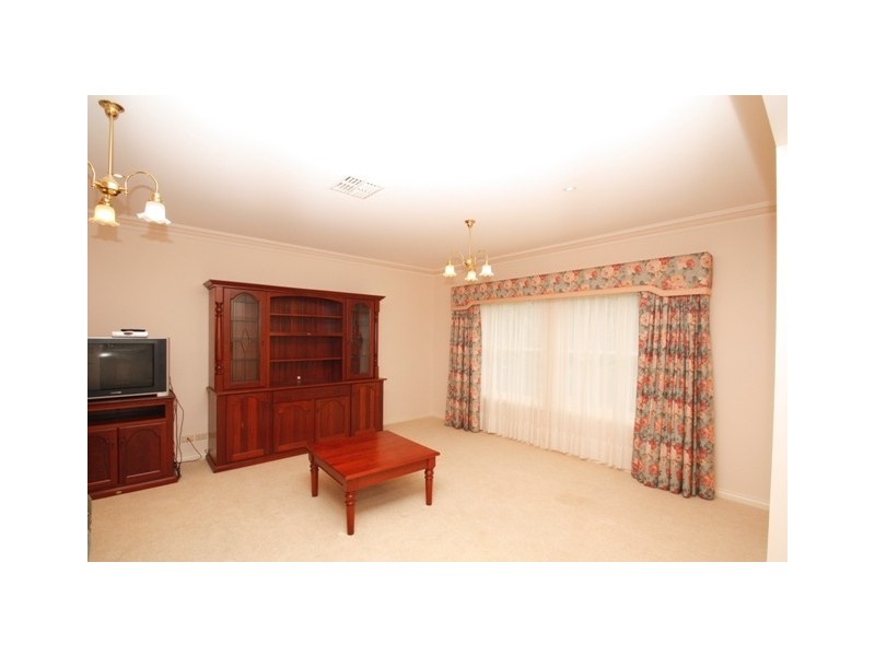 14 Bullwinkle Rd, Loxton SA 5333