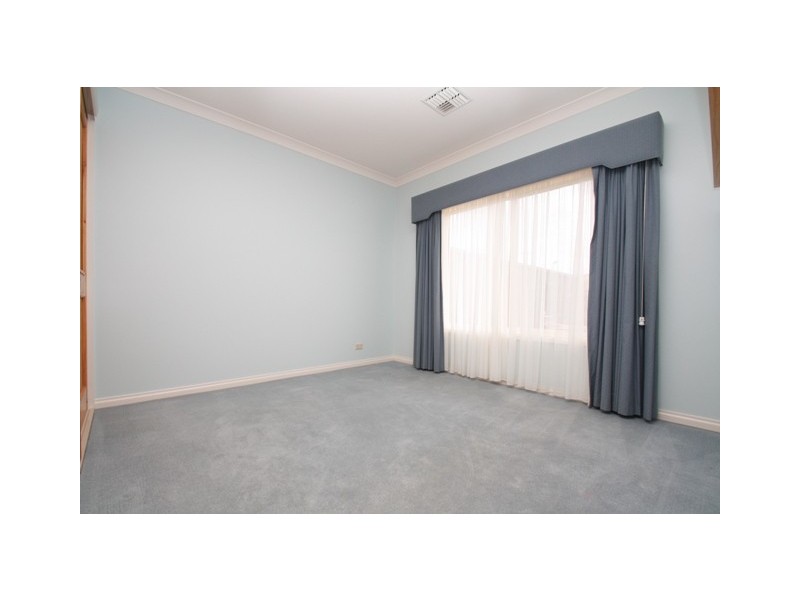 14 Bullwinkle Rd, Loxton SA 5333