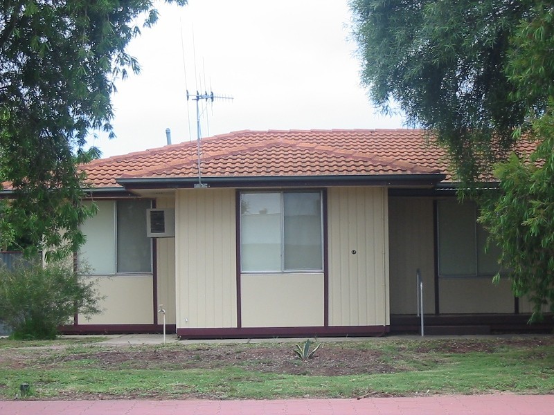 15 Belah Street, Renmark SA 5341