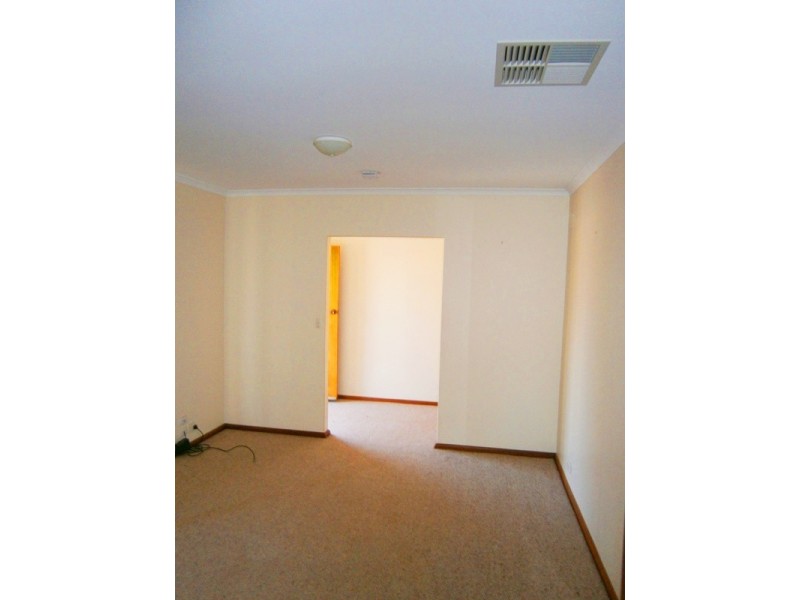 12 Seventh Street, Morgan SA 5320