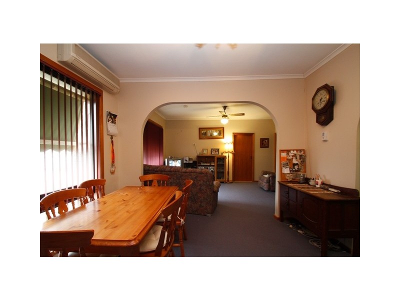 4 Timor St, Loxton North SA 5333