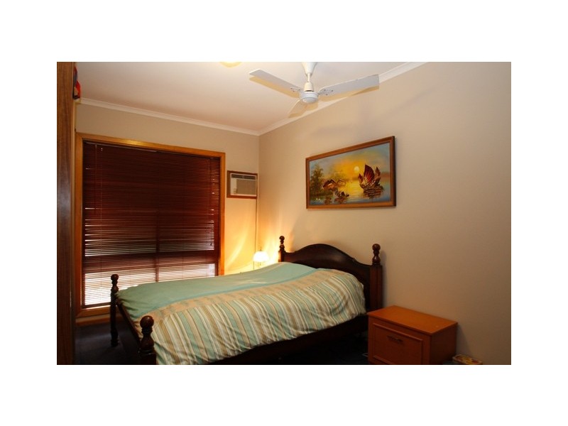 4 Timor St, Loxton North SA 5333