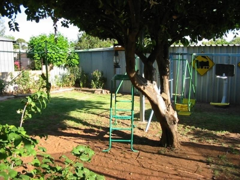 28 Pauline Street, Paringa SA 5340