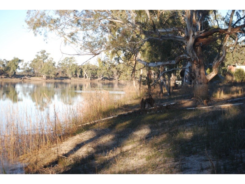 15349 Sturt Highway, Kingston On Murray SA 5331