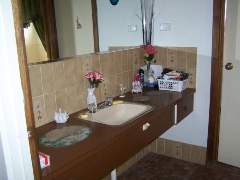 9 Ninth Street, Morgan SA 5320