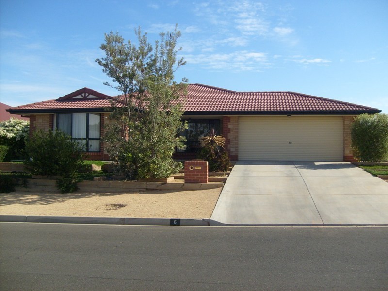 6 Halliday Court, Berri SA 5343