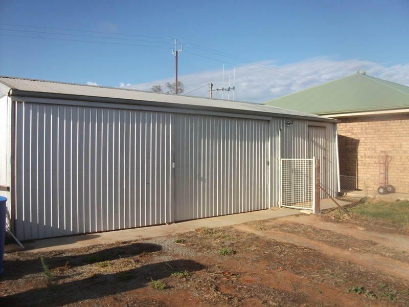 4 Tooravale Road, Berri SA 5343