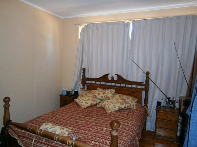 2 Matthew Street, Waikerie SA 5330