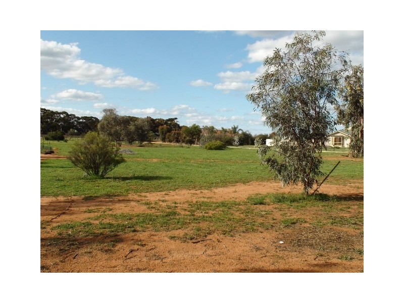 Lot 40 and 42 Badcoe Rd, Loxton SA 5333