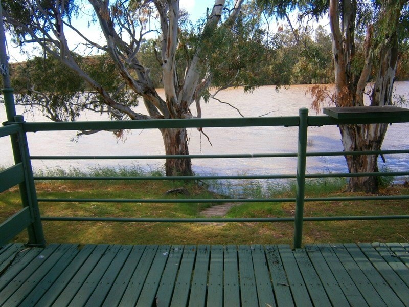 60 – 61 Brenda Park Road, Morgan SA 5320