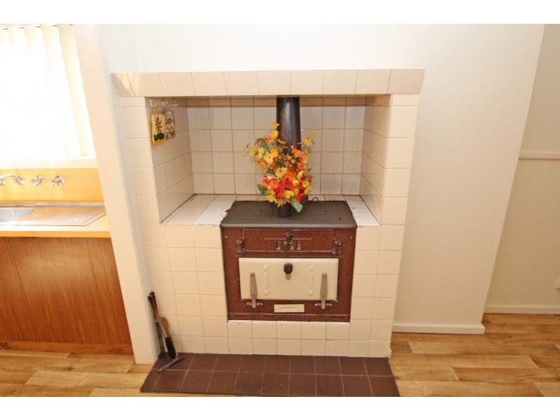 41 Railway Tce, Renmark SA 5341