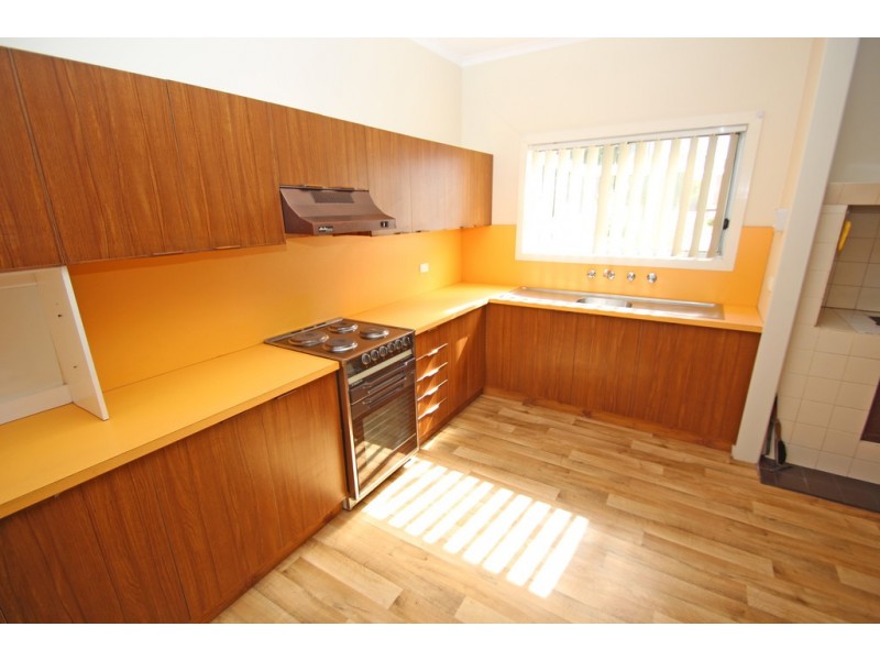 41 Railway Tce, Renmark SA 5341