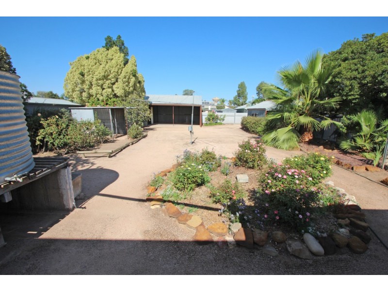 41 Railway Tce, Renmark SA 5341