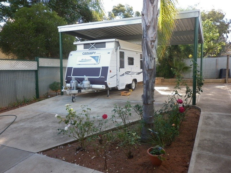 3 Railway Terrace, Paringa SA 5340