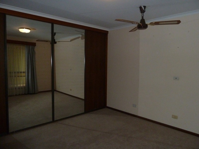 13 Spriggs Street, Berri SA 5343