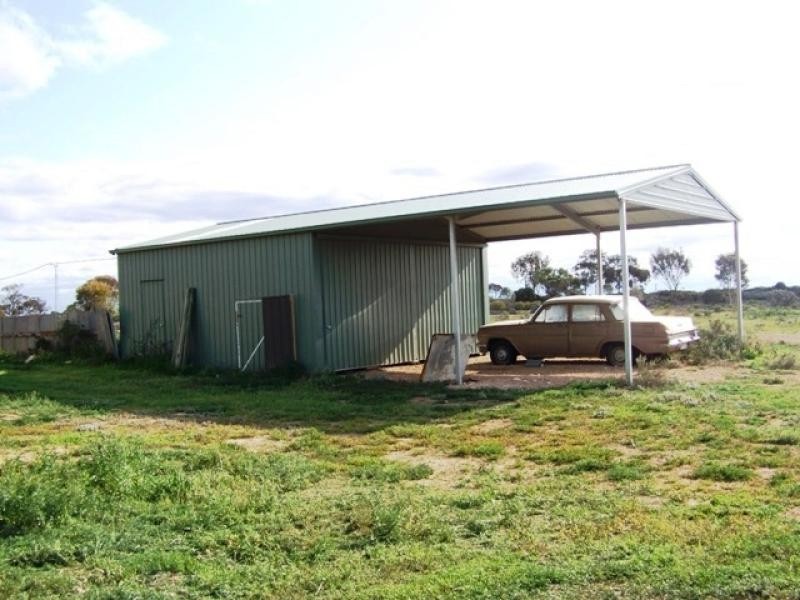 331 Riverview Terrace, Morgan SA 5320