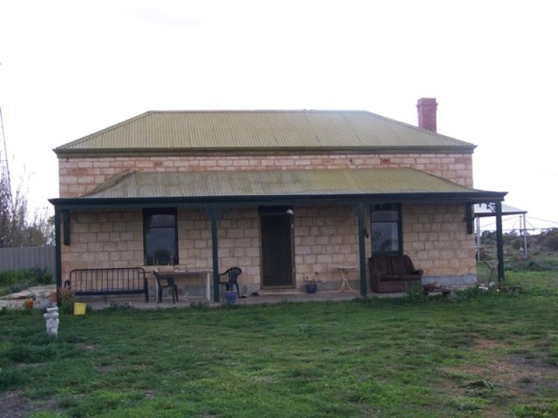 331 Riverview Terrace, Morgan SA 5320