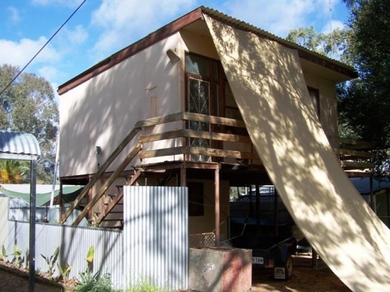115 McPhee Avenue, Blanchetown SA 5357