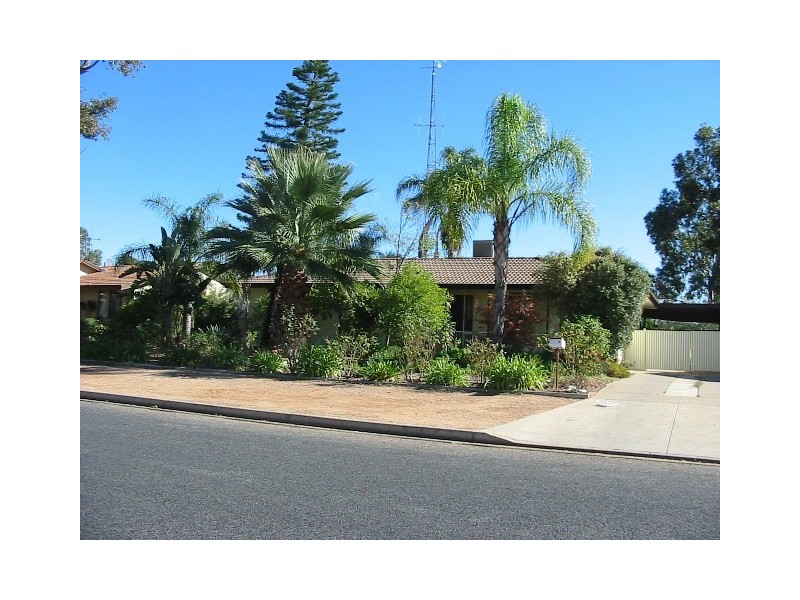 35 Sims Parade, Renmark SA 5341