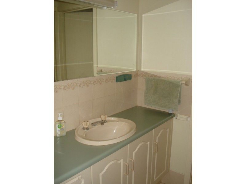 4 Mary Starr Drive, Waikerie SA 5330