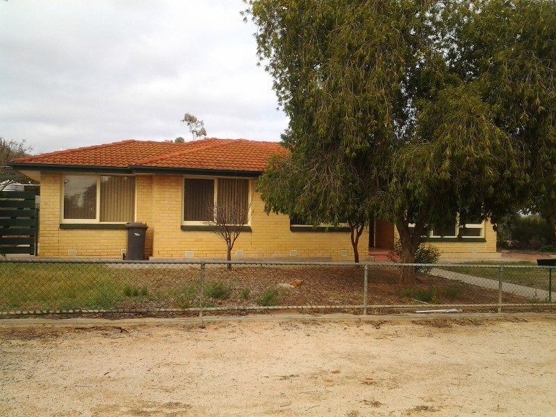 10 Aldenhoven Street, Berri SA 5343