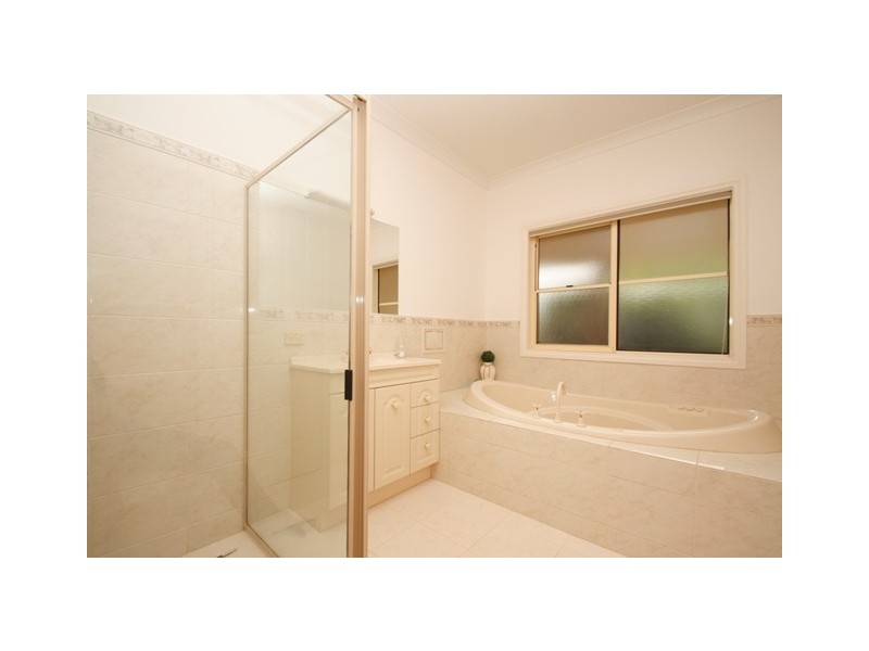 14 Bullwinkle Road, Loxton SA 5333