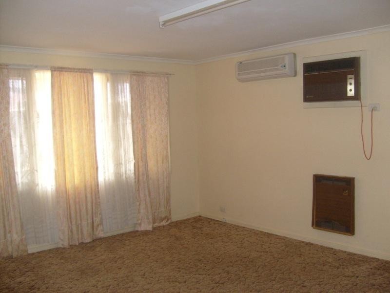 12 Bahnisch Avenue, Berri SA 5343