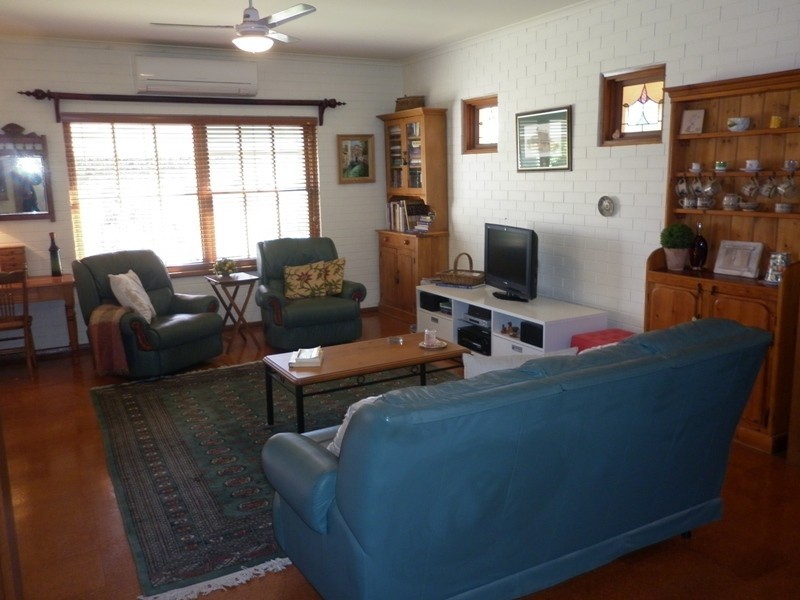 2 Marrara Street, Renmark SA 5341