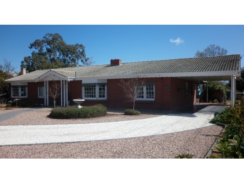 2 Marrara Street, Renmark SA 5341