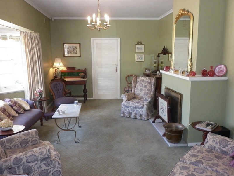 2 Marrara Street, Renmark SA 5341