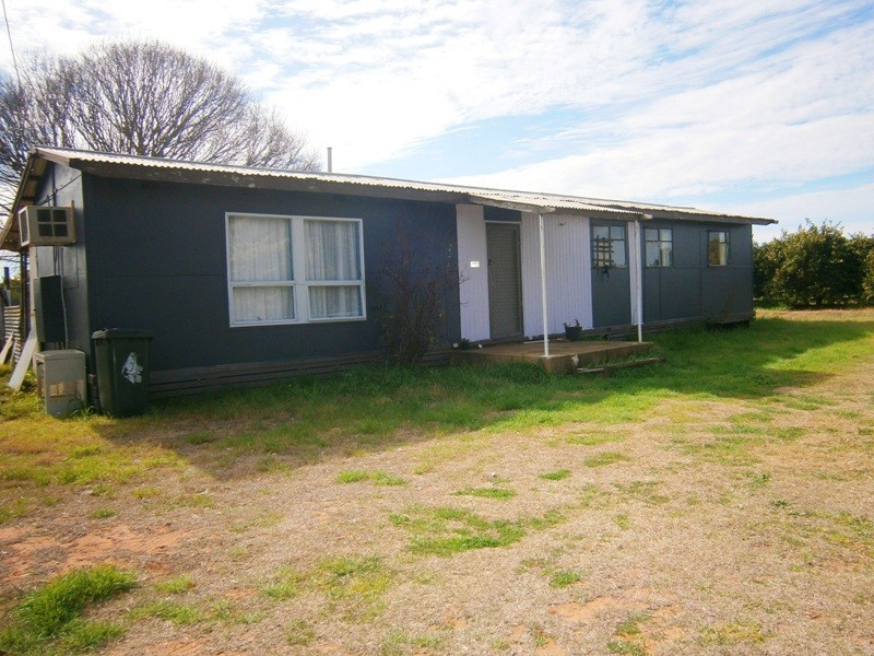 106 Playford Road, Waikerie SA 5330