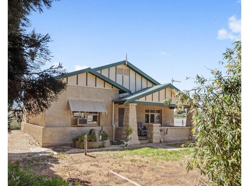 469 Chowilla Street, Renmark SA 5341