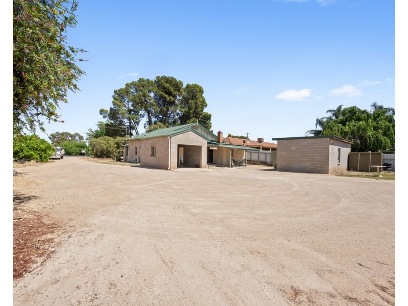 469 Chowilla Street, Renmark SA 5341