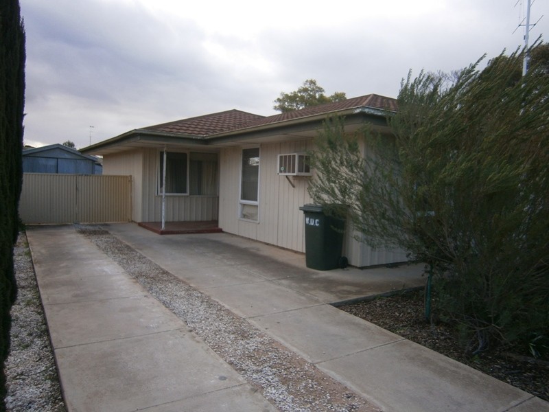 34 Strangman Road, Waikerie SA 5330