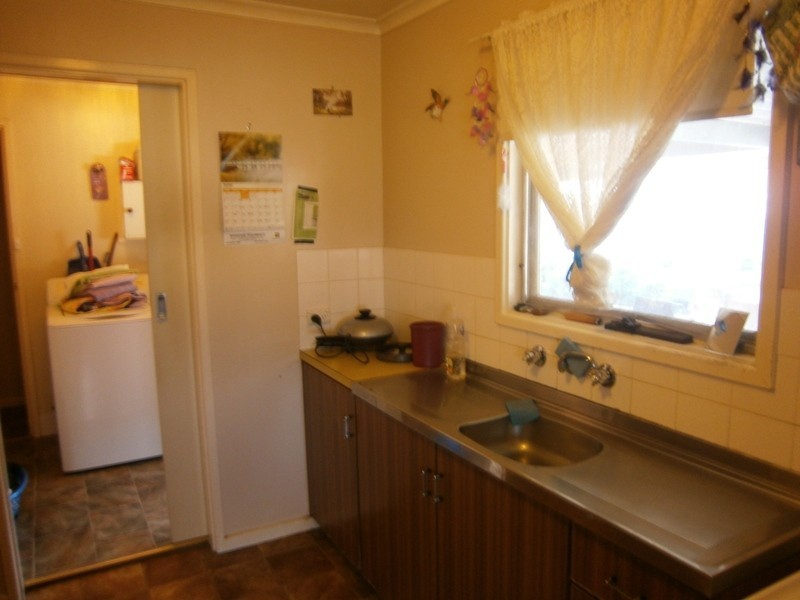 34 Strangman Road, Waikerie SA 5330