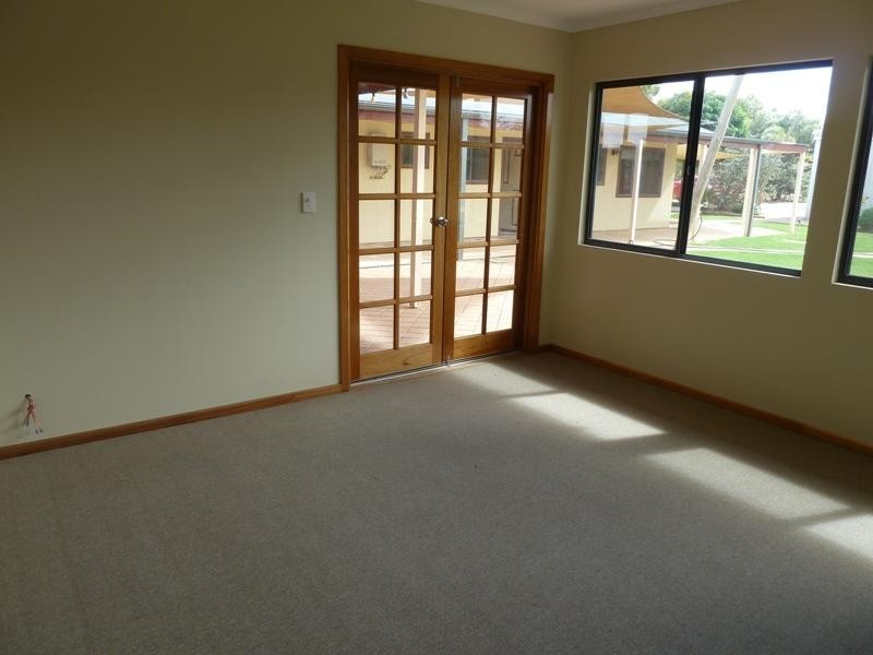 111 Badcoe Road, Loxton SA 5333