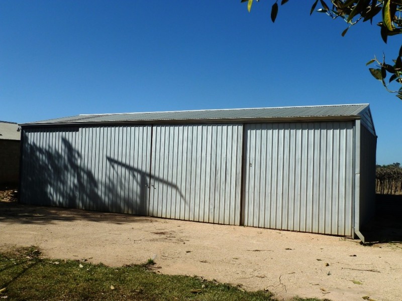 214 French Road, Loxton SA 5333