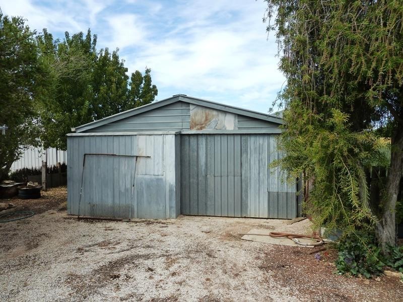 27 Second Street, Loxton SA 5333