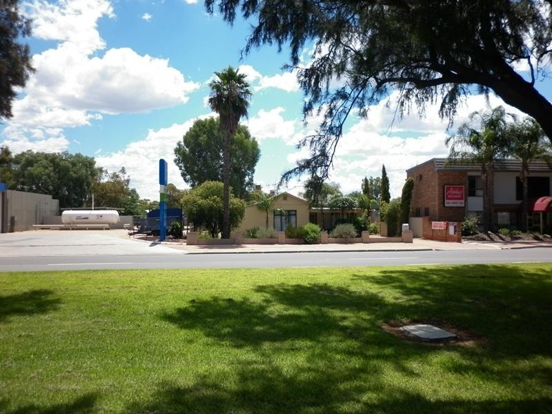 216 Renmark Avenue, Renmark SA 5341