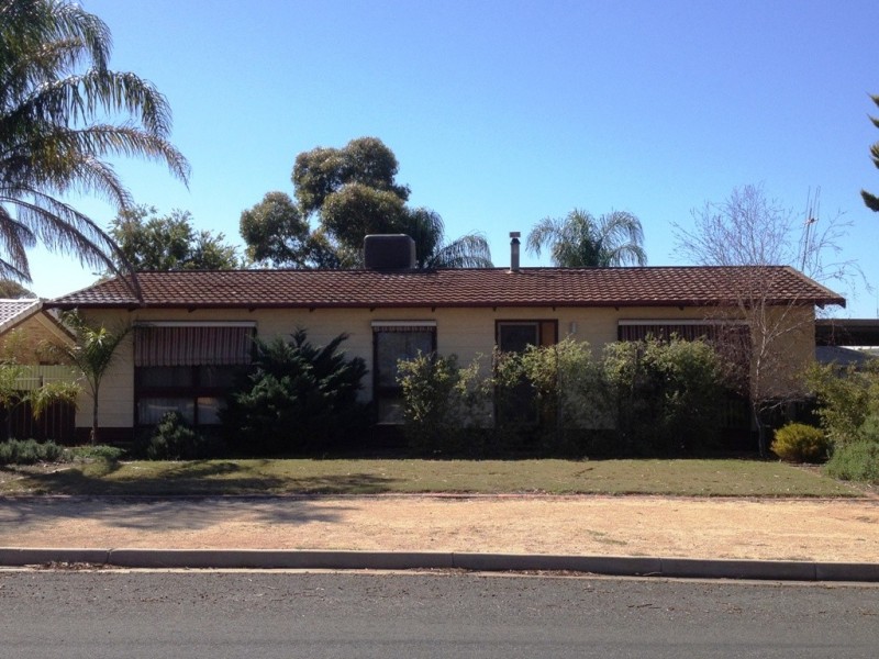 9 Sixth Street, Loxton SA 5333