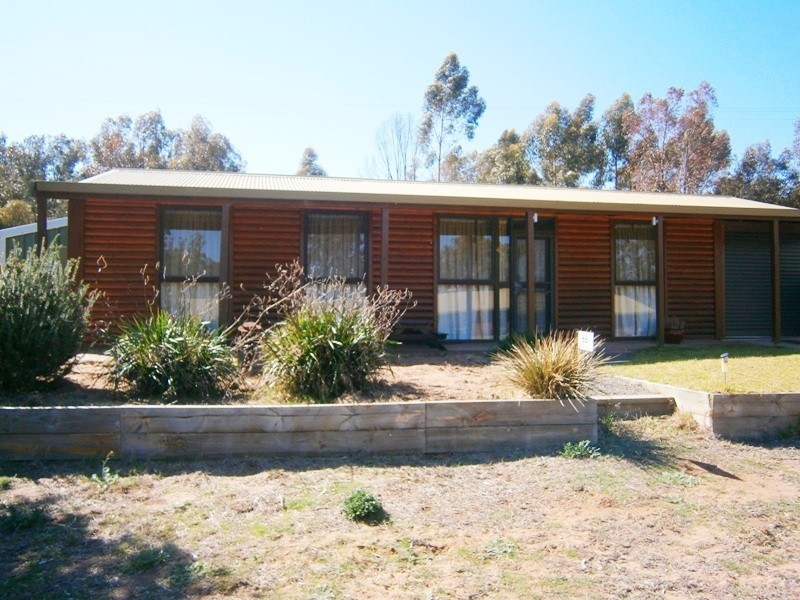 66 Apold Court / Pine Village, Morgan SA 5320