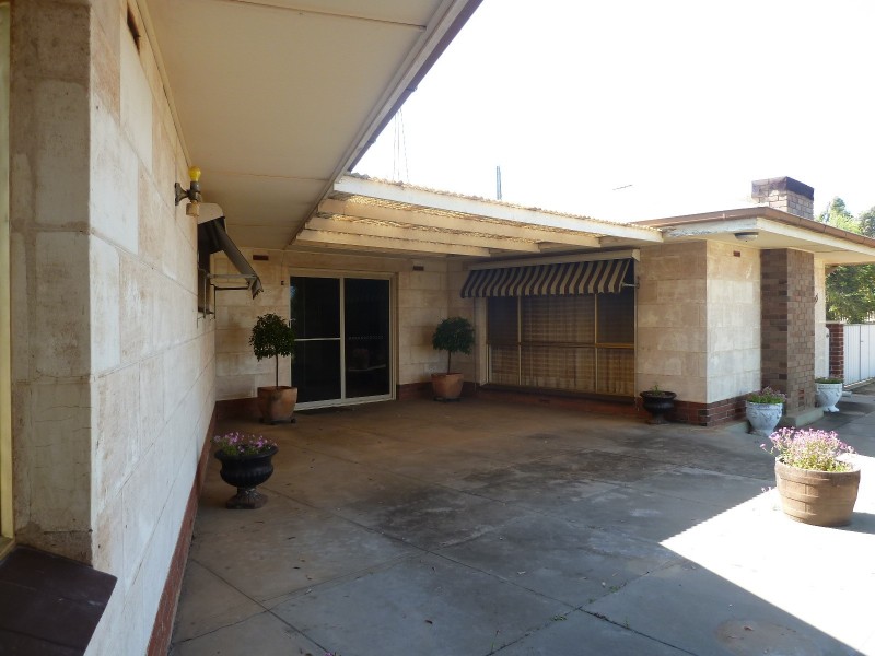 17 Partridge Road, Loxton SA 5333