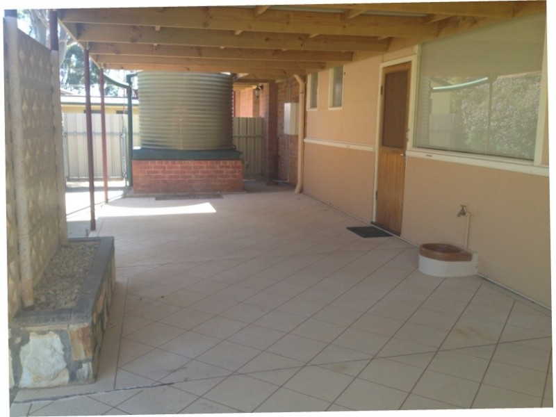 6 Fowles Street, Barmera SA 5345