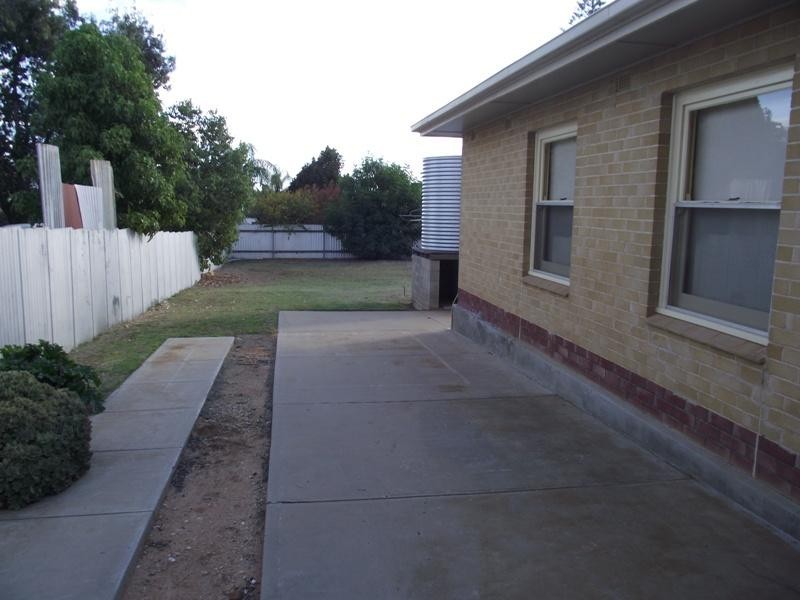 8 Bonnar Street, Barmera SA 5345