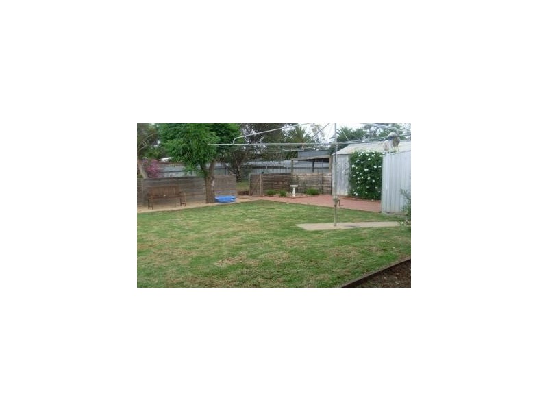 39 Acacia Avenue, Loxton SA 5333